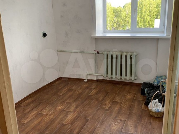 
  Продается 3-комн. квартира, 56.6 м², Бела Куна ул, д. 18
. Фото 12.