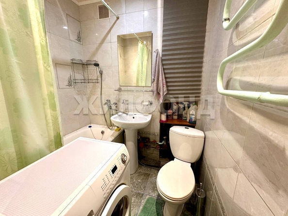 
   Продам 2-комнатную, 40.4 м², Дзержинского ул, 26

. Фото 12.