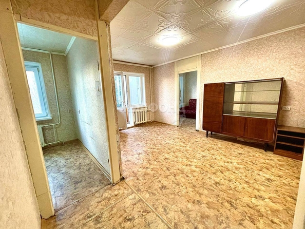 
   Продам 2-комнатную, 44.4 м², Бела Куна ул, 8

. Фото 1.