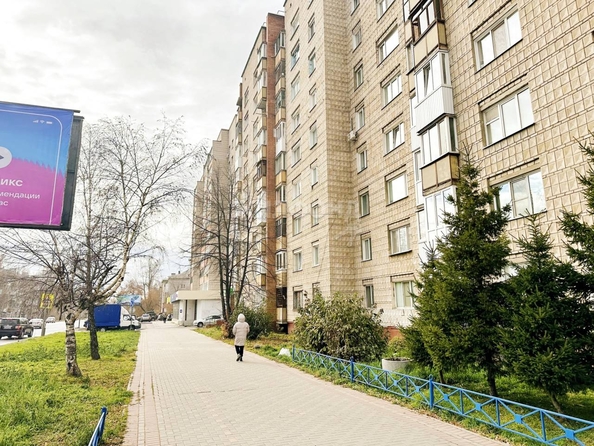 
   Продам 1-комнатную, 36 м², Елизаровых ул, 48/1

. Фото 1.