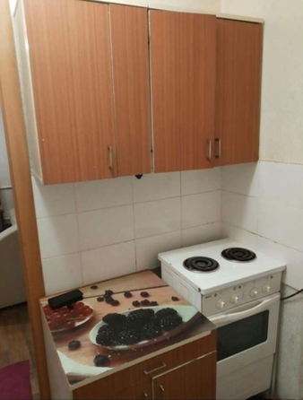 
   Продам 1-комнатную, 18.8 м², Полины Осипенко ул, 31а

. Фото 2.