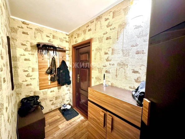 
   Продам 1-комнатную, 35.6 м², Елизаровых ул, 48/9

. Фото 7.