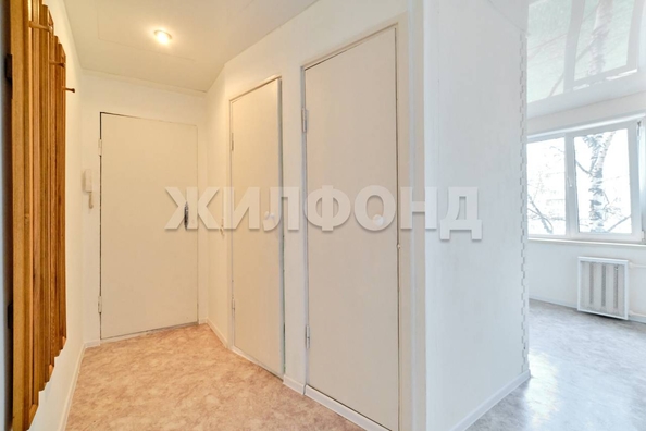 
   Продам 2-комнатную, 43.8 м², Олега Кошевого ул, 73

. Фото 3.