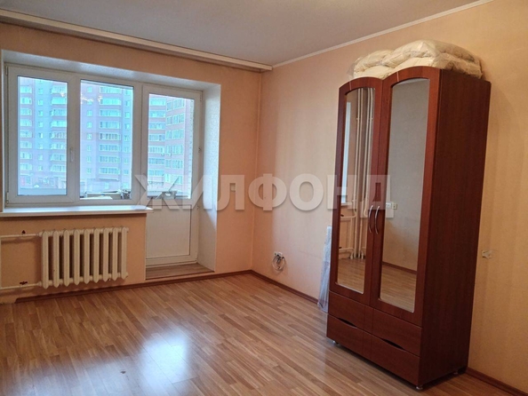 
   Продам 2-комнатную, 55.4 м², 79 Гвардейской Дивизии ул, 9в

. Фото 5.