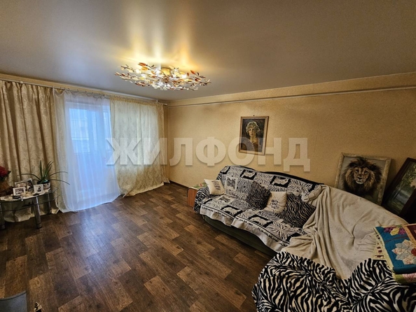 
   Продам 3-комнатную, 62 м², Интернационалистов ул, 35

. Фото 1.