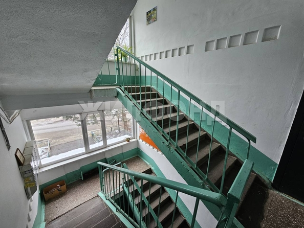 
   Продам 3-комнатную, 62 м², Интернационалистов ул, 35

. Фото 23.