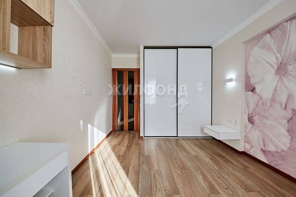 
   Продам 3-комнатную, 84.3 м², Герасименко ул, 1/17

. Фото 7.