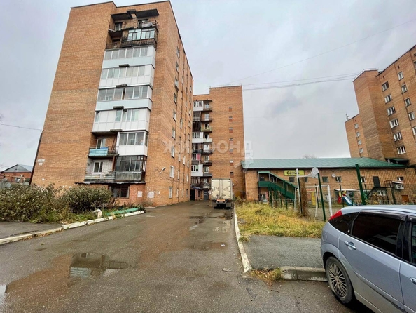 
   Продам секционку, 15 м², Алтайская ул, 163Б

. Фото 6.