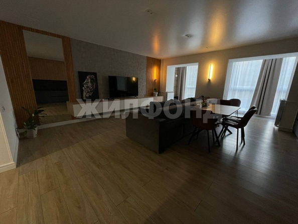 
   Продам 2-комнатную, 70 м², Николая Гумилёва (Северный мкр.) б-р, 4

. Фото 7.