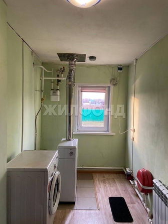 
   Продам дом, 72.6 м², Томск

. Фото 12.