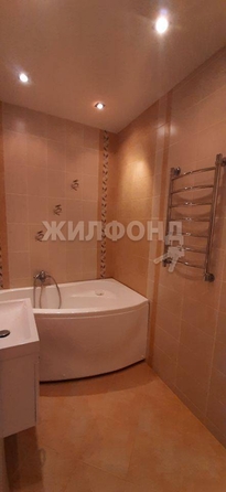 
   Продам 2-комнатную, 60 м², Ивана Черных ул, 115Б

. Фото 8.