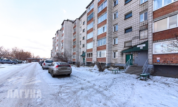 
   Продам 1-комнатную, 40 м², Ленина пр-кт, 243/2

. Фото 2.