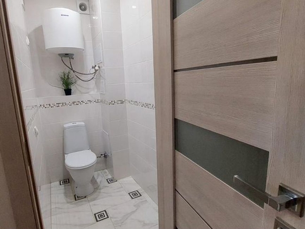 
  Продается 2-комн. квартира, 53 м², Набережная Озера ул, д. 22
. Фото 15.