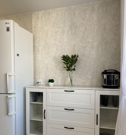 
  Продается 3-комн. квартира, 84 м², Кедровая ул, д. 34
. Фото 3.