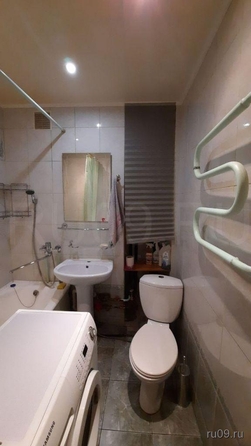 
  Продается 2-комн. квартира, 40.4 м², Дзержинского ул, д. 26
. Фото 4.
