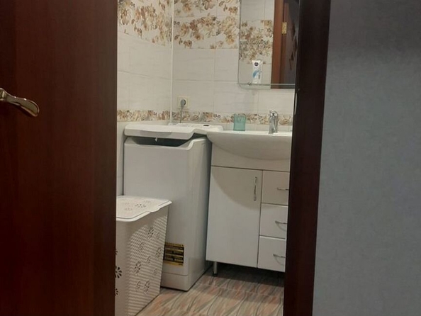 
  Продается 2-комн. квартира, 54.3 м², Сибирская ул, д. 112
. Фото 4.