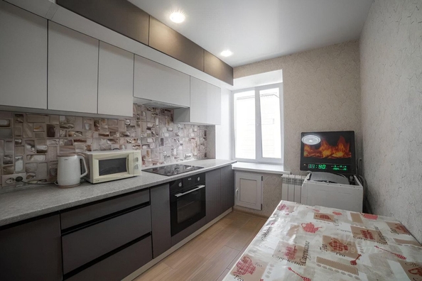 
  Продается 3-комн. квартира, 69.3 м², Светлый пер, д. 30
. Фото 7.