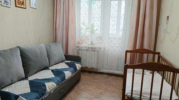 
   Продам 3-комнатную, 63.5 м², Лебедева ул, 11

. Фото 5.