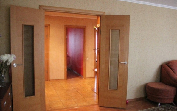 
   Продам 3-комнатную, 75.5 м², Зеленая ул, 33

. Фото 3.