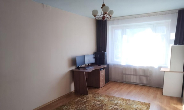 
   Продам 3-комнатную, 61.5 м², Лесная 2-я ул, 75/2

. Фото 4.