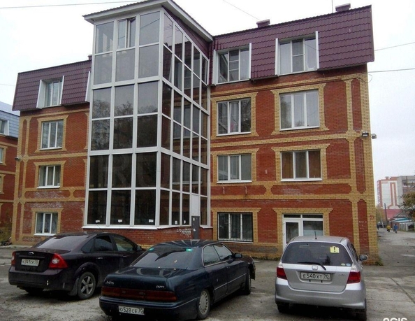 
   Продам 1-комнатную, 26 м², Ферганская ул, 80

. Фото 1.