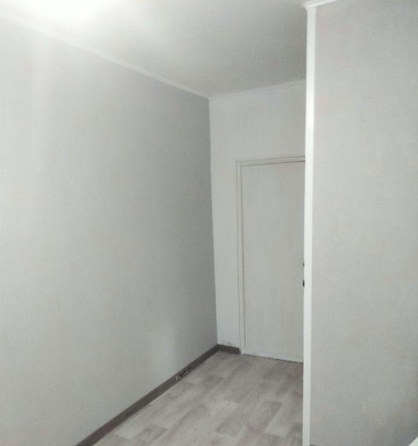 
   Продам 1-комнатную, 10.8 м², Алтайская ул, 153

. Фото 3.