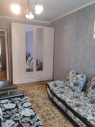 
   Продам 3-комнатную, 62 м², Матросова ул, 4

. Фото 2.