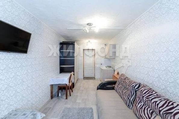 
   Продам секционку, 15 м², Карла Маркса ул, 81

. Фото 2.