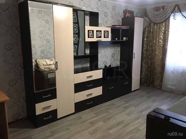 
   Продам 1-комнатную, 29.8 м², Кольцевой проезд, 16

. Фото 3.