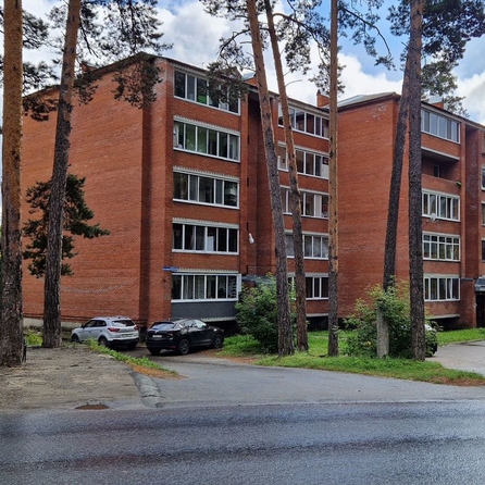 
   Продам 3-комнатную, 62.3 м², Октябрьская ул, 15а

. Фото 1.