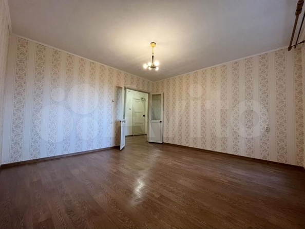 
   Продам 1-комнатную, 36.4 м², Октябрьская ул, 15

. Фото 4.