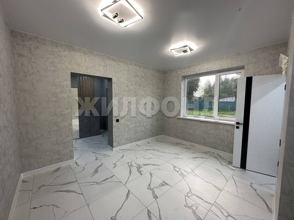 
   Продам дом, 109 м², Томск

. Фото 10.
