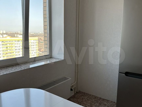 
   Продам 1-комнатную, 43.7 м², Виталия Грачёва ул, 1

. Фото 6.