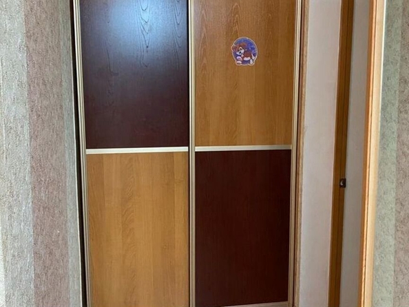 
   Продам 2-комнатную, 46 м², Беринга ул, 16

. Фото 2.