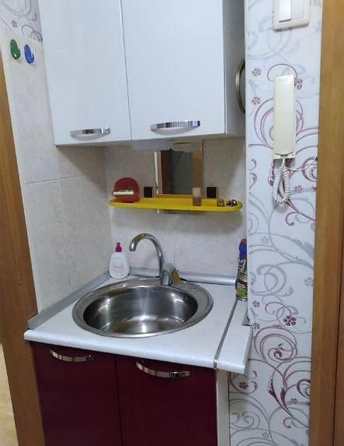 
   Продам студию, 18 м², Промышленный пер, 9А

. Фото 1.