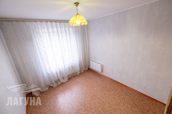 
   Продам 3-комнатную, 76.8 м², Урожайный пер, 30

. Фото 11.