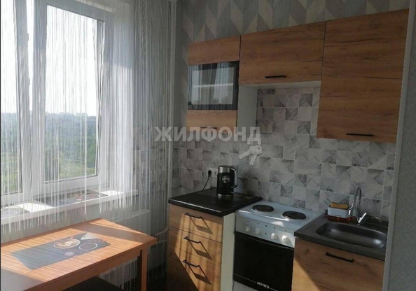 
   Продам 1-комнатную, 27 м², Юрия Ковалева ул, 43

. Фото 1.