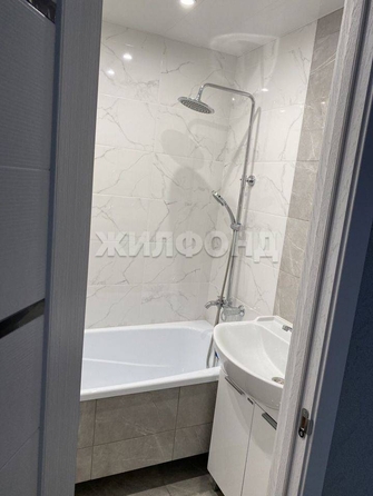 
  Продается 2-комн. квартира, 53 м², Ференца Мюнниха ул, д. 38
. Фото 12.
