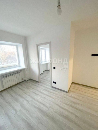 
   Продам 2-комнатную, 40 м², Усова ул, 25/2

. Фото 2.