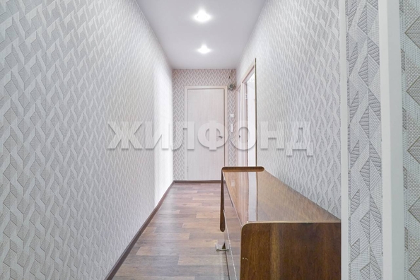 
   Продам 3-комнатную, 65.5 м², Сибирская ул, 102/2

. Фото 5.