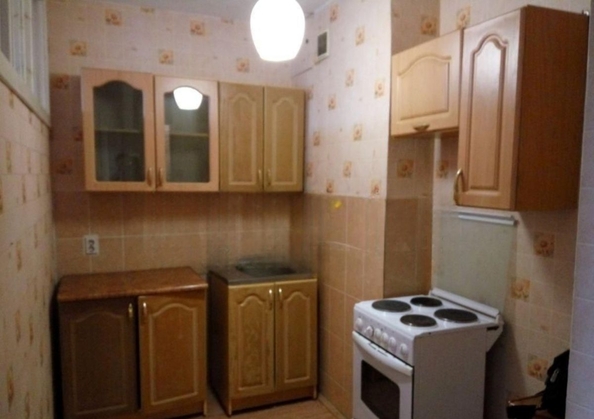 
   Продам 2-комнатную, 40 м², Смирнова ул, 48/1

. Фото 3.