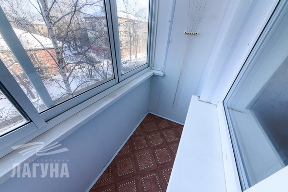 
   Продам 2-комнатную, 42.7 м², Артема ул, 19

. Фото 18.