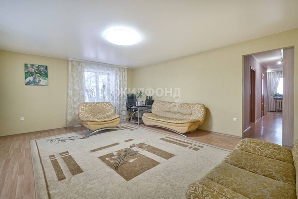 
   Продам 2-комнатную, 69.5 м², Новосибирская ул, 35

. Фото 1.