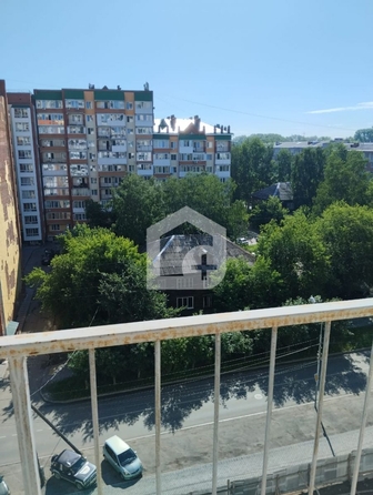 
   Продам 2-комнатную, 73.3 м², Сибирская ул, 89

. Фото 2.