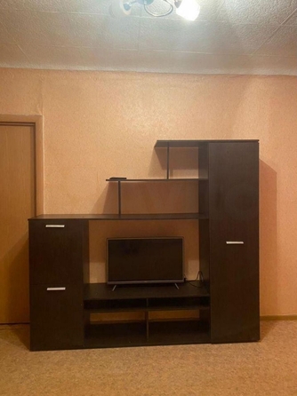 
   Продам 2-комнатную, 40 м², Короленко ул, 11

. Фото 4.