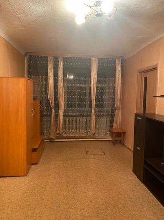 
   Продам 2-комнатную, 40 м², Короленко ул, 11

. Фото 5.