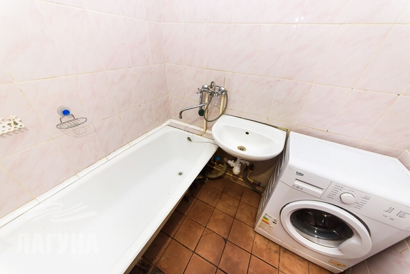 
   Продам 2-комнатную, 49.1 м², Любы Шевцовой ул, 15

. Фото 1.