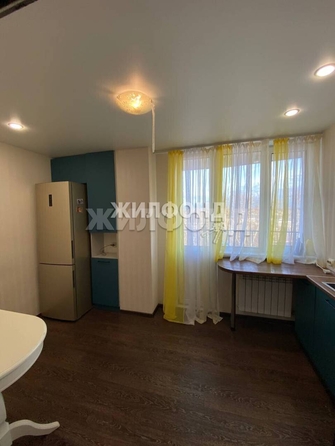 
   Продам 2-комнатную, 95 м², Профсоюзная ул, 7

. Фото 2.