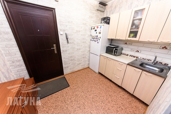 
   Продам 1-комнатную, 39.4 м², Обручева ул, 12

. Фото 11.