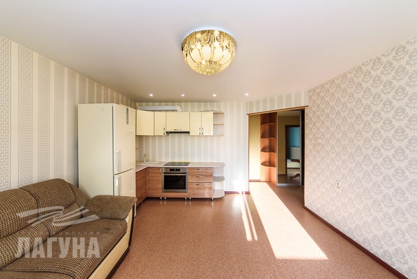 
  Продается 3-комн. квартира, 59.8 м², Андрея Крячкова ул, д. 185/1
. Фото 30.